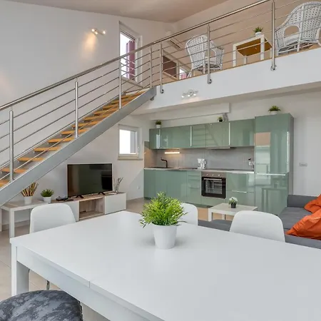Сasa de vacaciones Diamond Seaview Penthouse - Happy Peroj