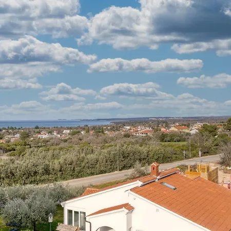 Сasa de vacaciones Diamond Seaview Penthouse - Happy *